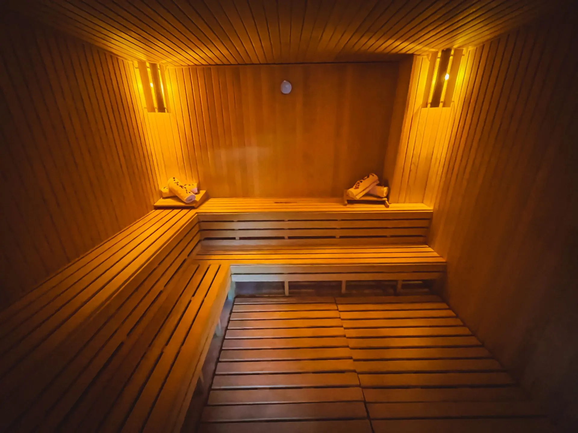 Sauna in einem Wellnessbereich (Symbolbild)